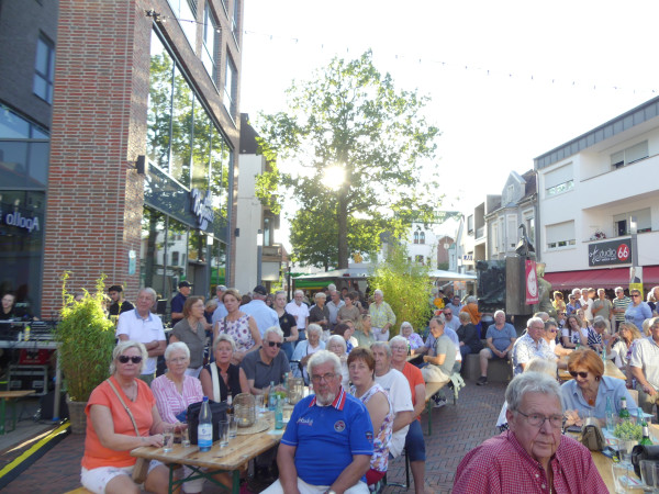 Stadtkapelle meets Dei Binnenschippers